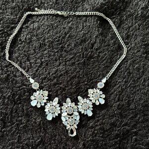 Elegant Silver Floral Necklace